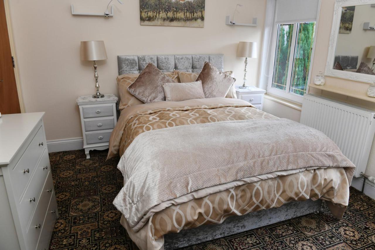Cilbrwyn Bed and Breakfast Σουόνσι Εξωτερικό φωτογραφία
